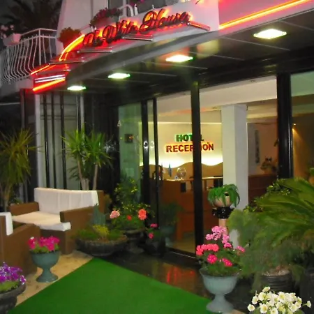 The White House Hotell Nesebar