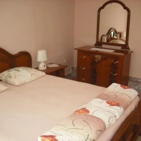 Hotell The White House Nesebar