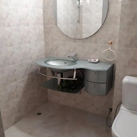 The White House Hotell 3*