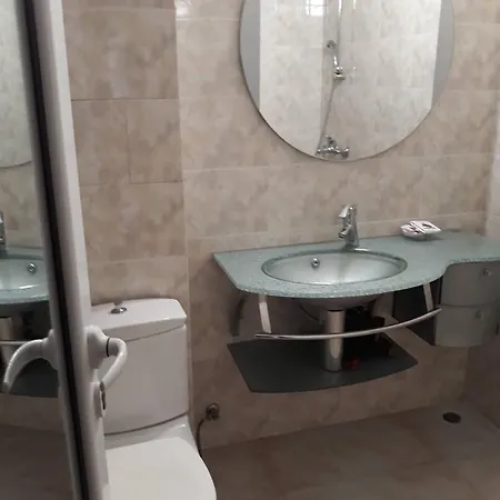 The White House Hotell 3*
